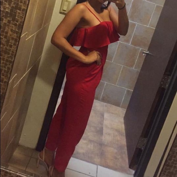 DRESSES - Picture 3 of 6